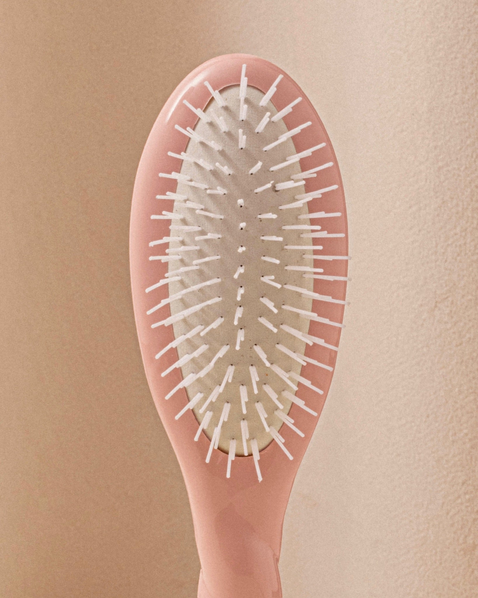 N.07 La Petite Brosse Démêlante & Stimulante L'Intense Rose Poudré